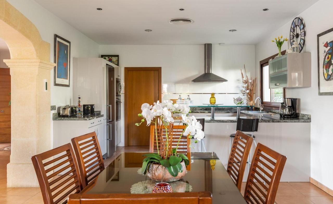 Luxurious Villa Sol De Mallorca Bagian luar foto