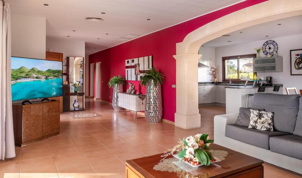 Luxurious Villa Sol De Mallorca Bagian luar foto